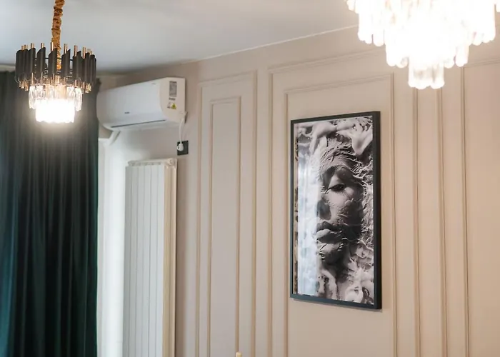 Breeze Of The Sea In Odyssey Spa&pool Mamaia