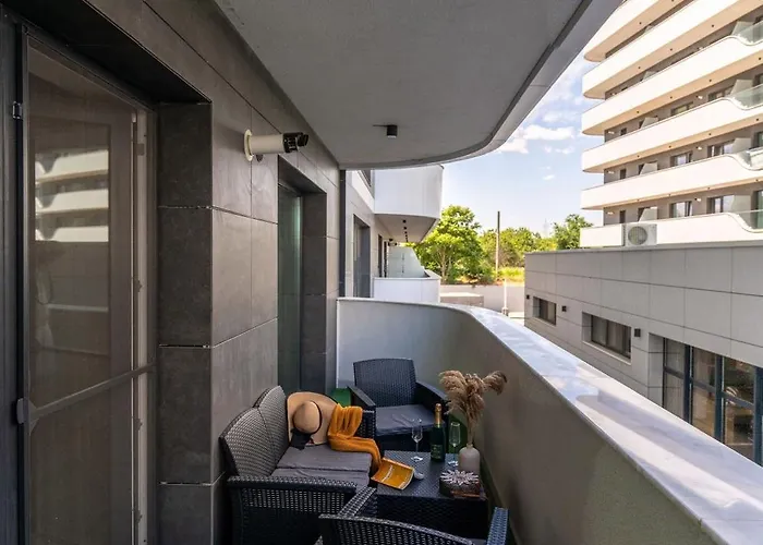 Breeze Of The Sea In Odyssey Spa&pool