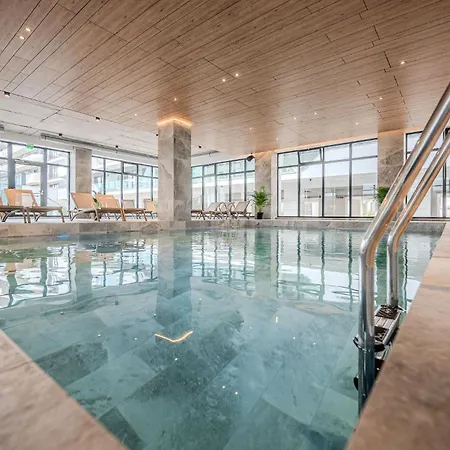 Breeze Of The Sea In Odyssey Spa&pool