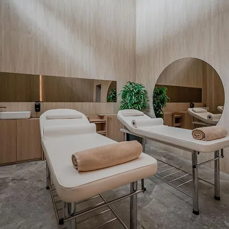 Breeze Of The Sea In Odyssey Spa&pool